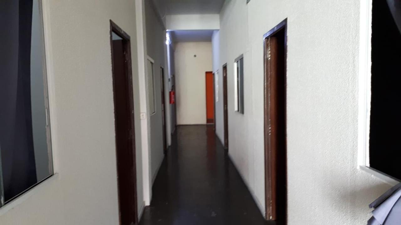 Hotel Embaixador De Курітіба Екстер'єр фото